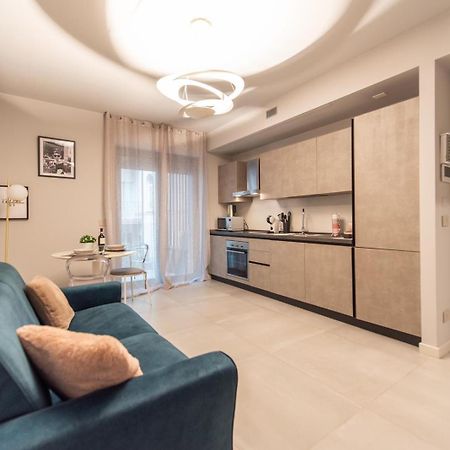 Elegante Bilocale-Centro Torino-Free Wifi Apartment Exterior photo